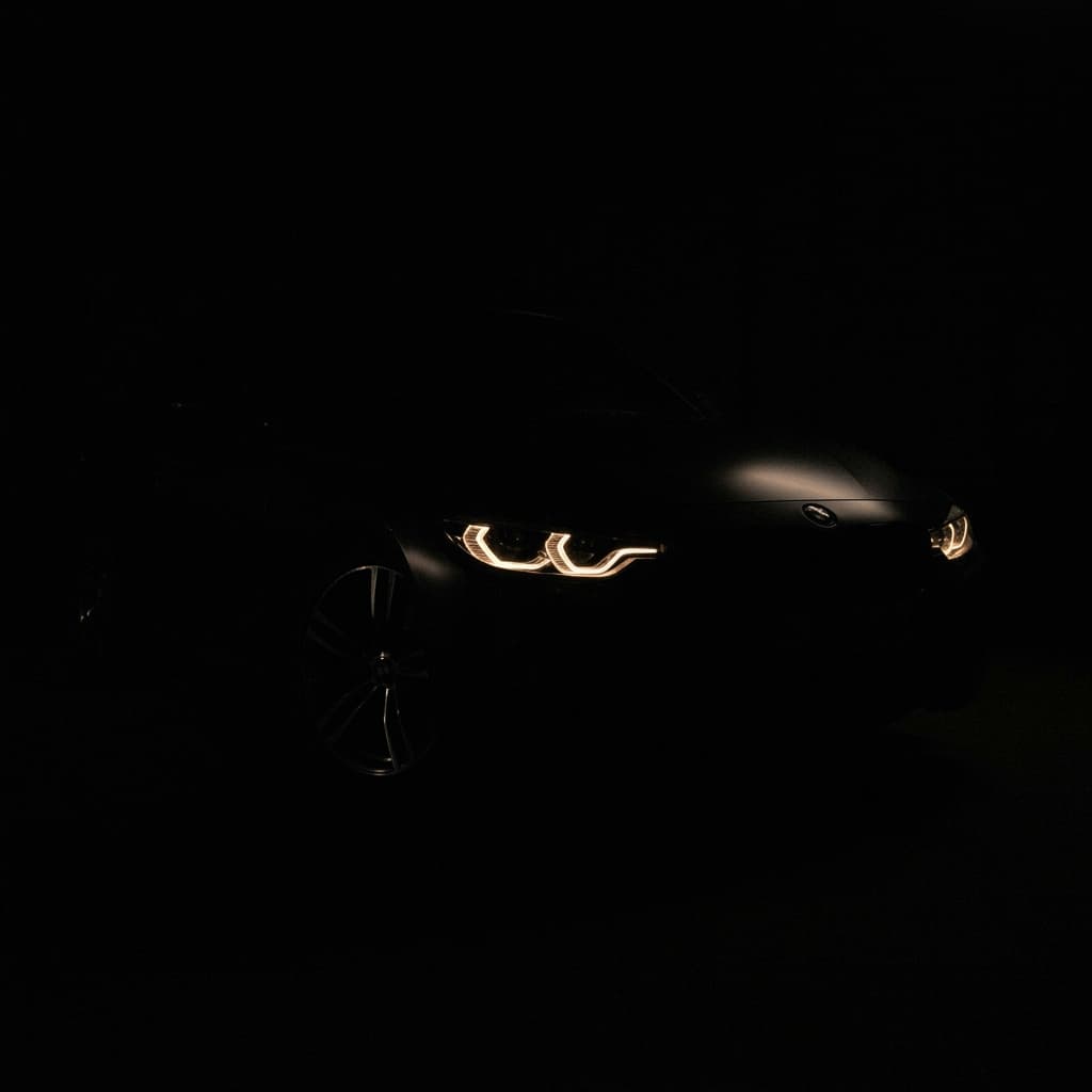 Premium Luxor Vehicle